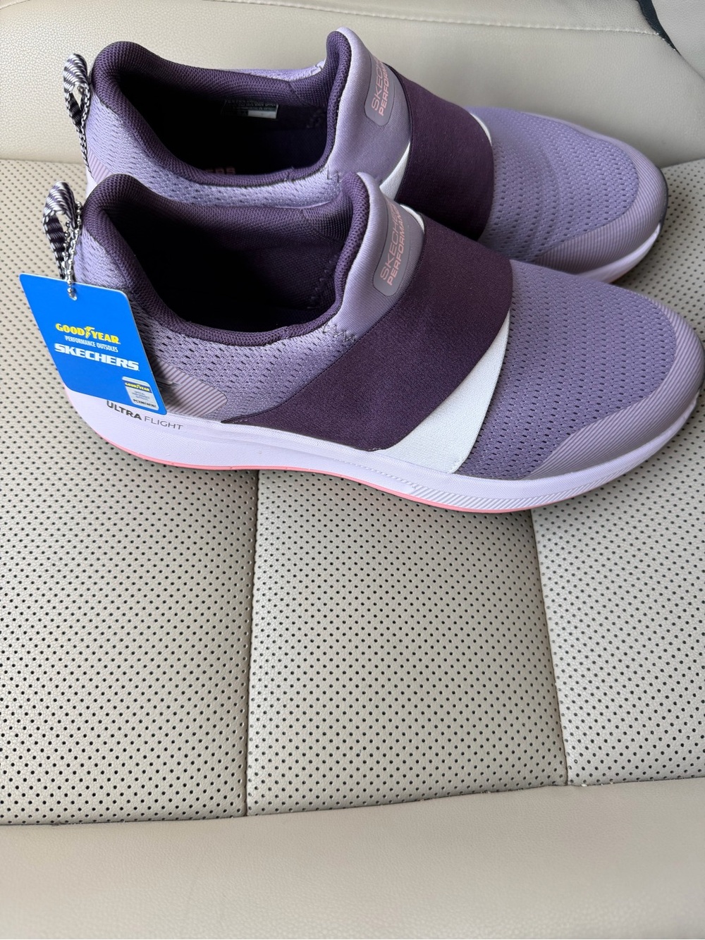 Skechers Ultra Flight Slip-On in Lavender and Dark Purple - Picture 5 of 7